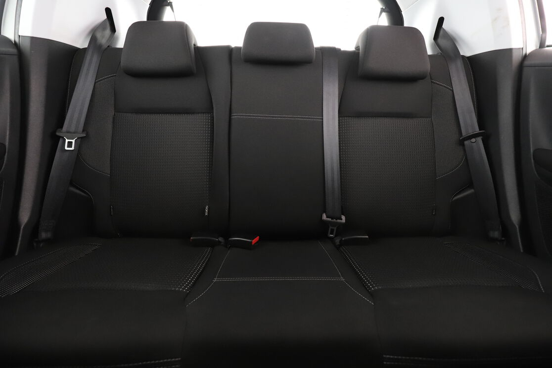 Peugeot 208 1.2 PureTech Allure — photo 14