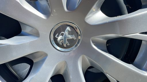 Peugeot 208 1.2 PureTech 82 - Active – 2019 – 32567 km – Essence – Boîte Manuelle — photo 24