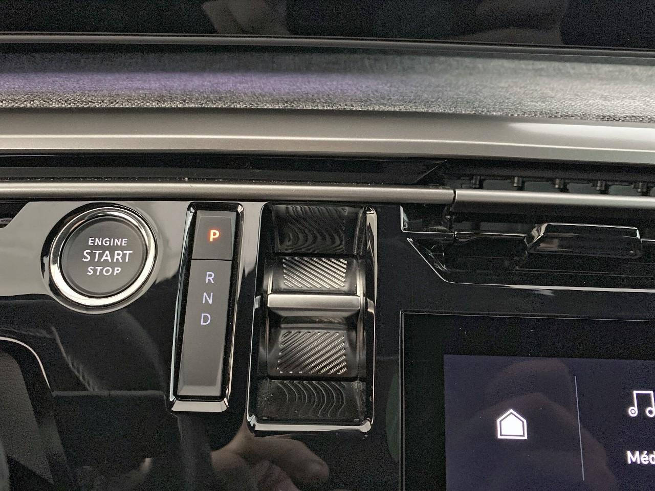 Peugeot 3008 electrique 210 ch 73 kwh allure — photo 15