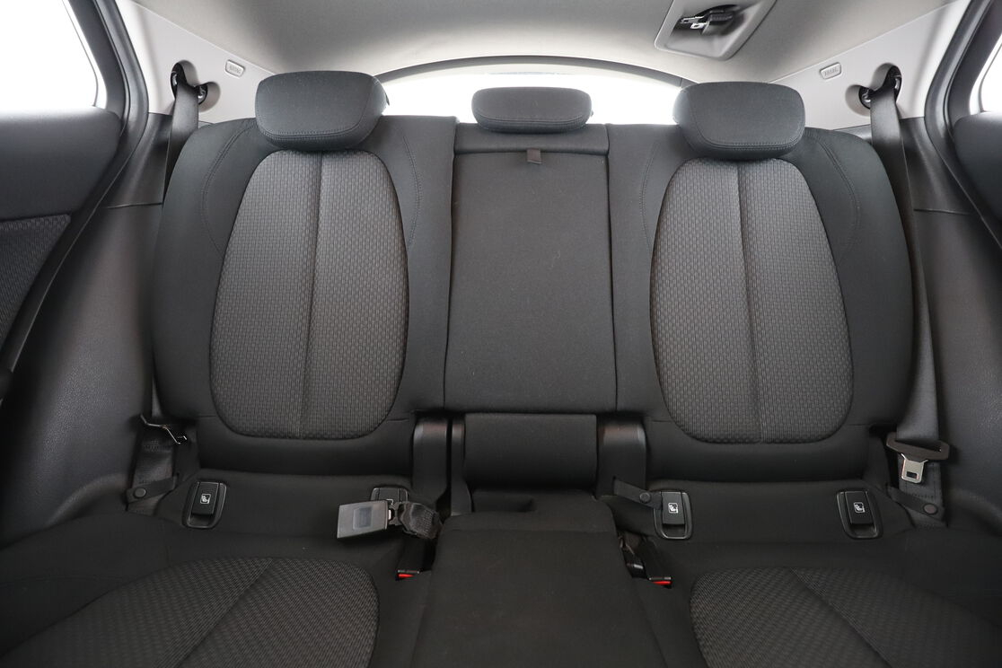 BMW X2 xDrive25e Business Design BVA6 — photo 14