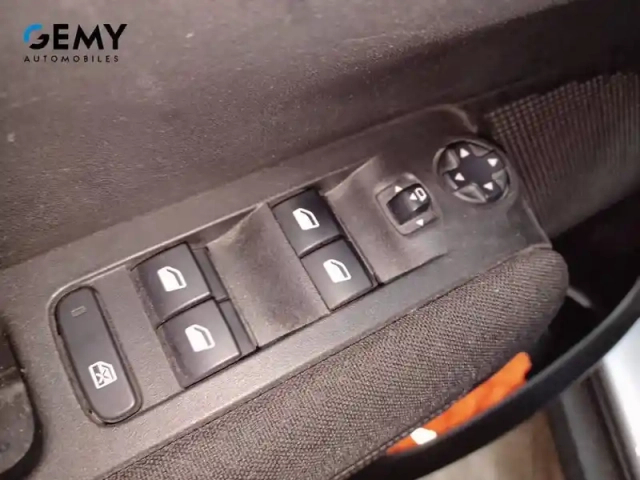 Citroën C3 Aircross puretech 130 s&amp;s eat6 — photo 32