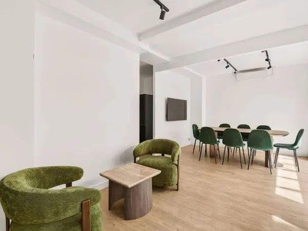 Bureaux 397 m²