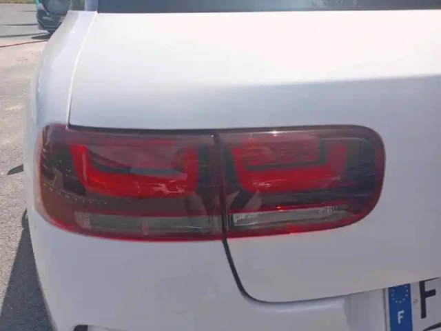 Citroën C4 cactus bluehdi 120 s&amp;s eat6 — photo 17