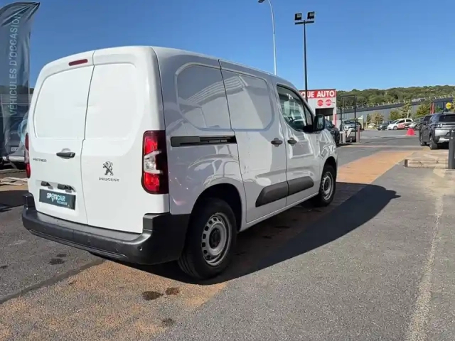Peugeot Partner fourgon standard 650 kg bluehdi 100 s&amp;s bvm6 — photo 14