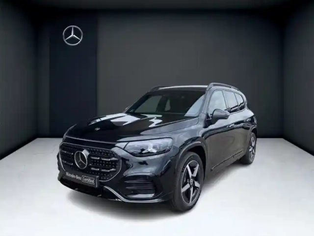 Mercedes Glb 200 amg line — photo 1