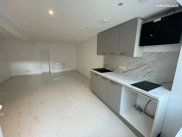 Appartement Location Mézeray 2p 44m² 480€