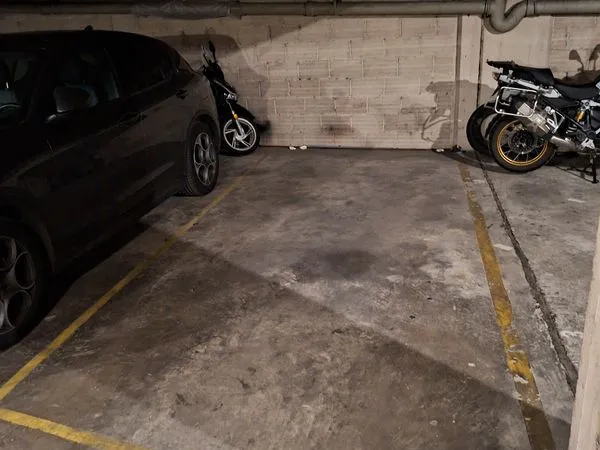 Place parking voiture