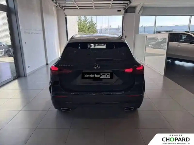 Mercedes Gla 250 e hybrid eq 8g-dct — photo 93