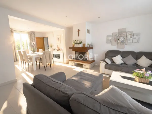 Maison 7 pièces 130 m²