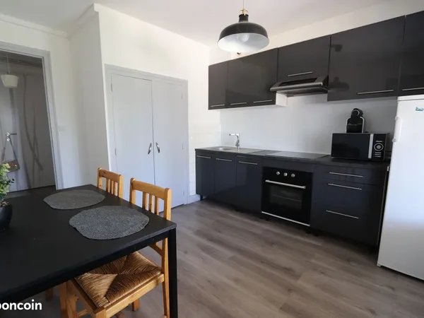 Maison a louer 80 m2