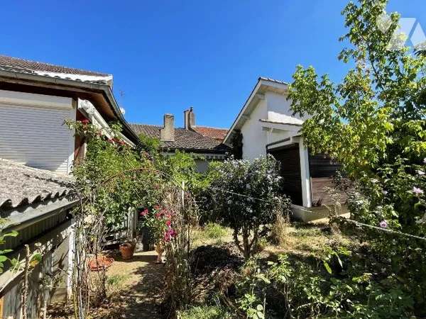 Maison 7 pièces 250 m²