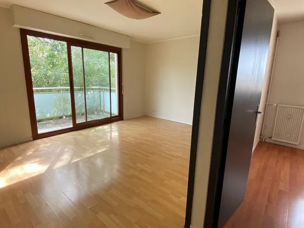 A VENDRE T2 800 M MAIRIE DE TALENCE
