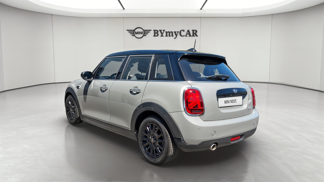 Mini Hatch 5 Portes Cooper 136 ch BVA7 — photo 3