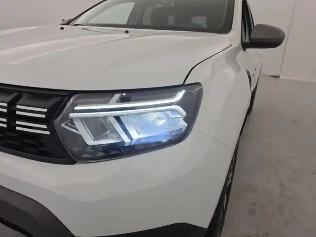 Dacia Duster eco-g 100 4x2 — photo 317