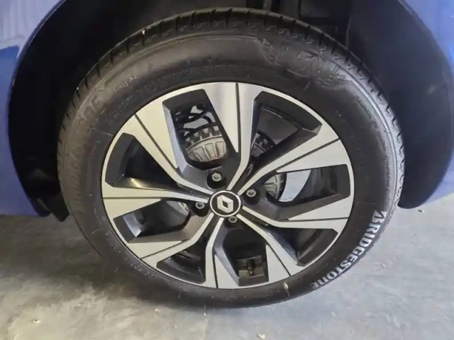 Renault Captur tce 90 - 21 — photo 129