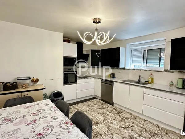 Maison 6 pièces 94 m²