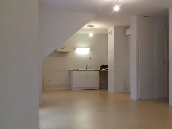 Bel appartement T3 LA CHAPELLE-SAINT-AUBIN
