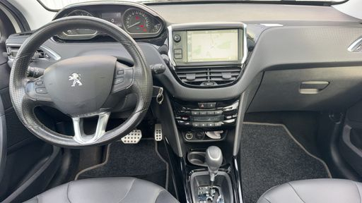 Peugeot 2008 1.2 PureTech 110 EAT6 - Crossway – 2017 – 121979 km – Essence – Boîte Automatique — photo 19