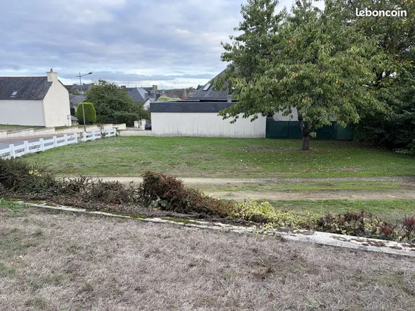 Terrain 669 m² Plémet