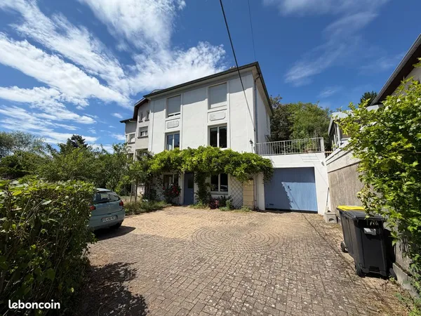 Maison 7 pièces 149 m²