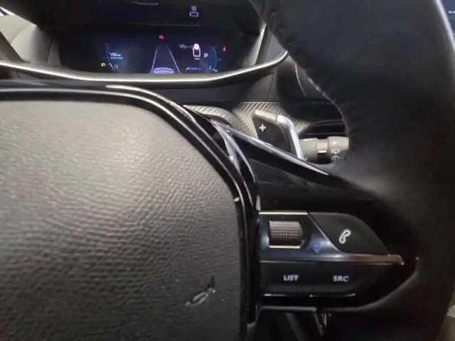 Peugeot 208 puretech 100 s&amp;s eat8 — photo 74