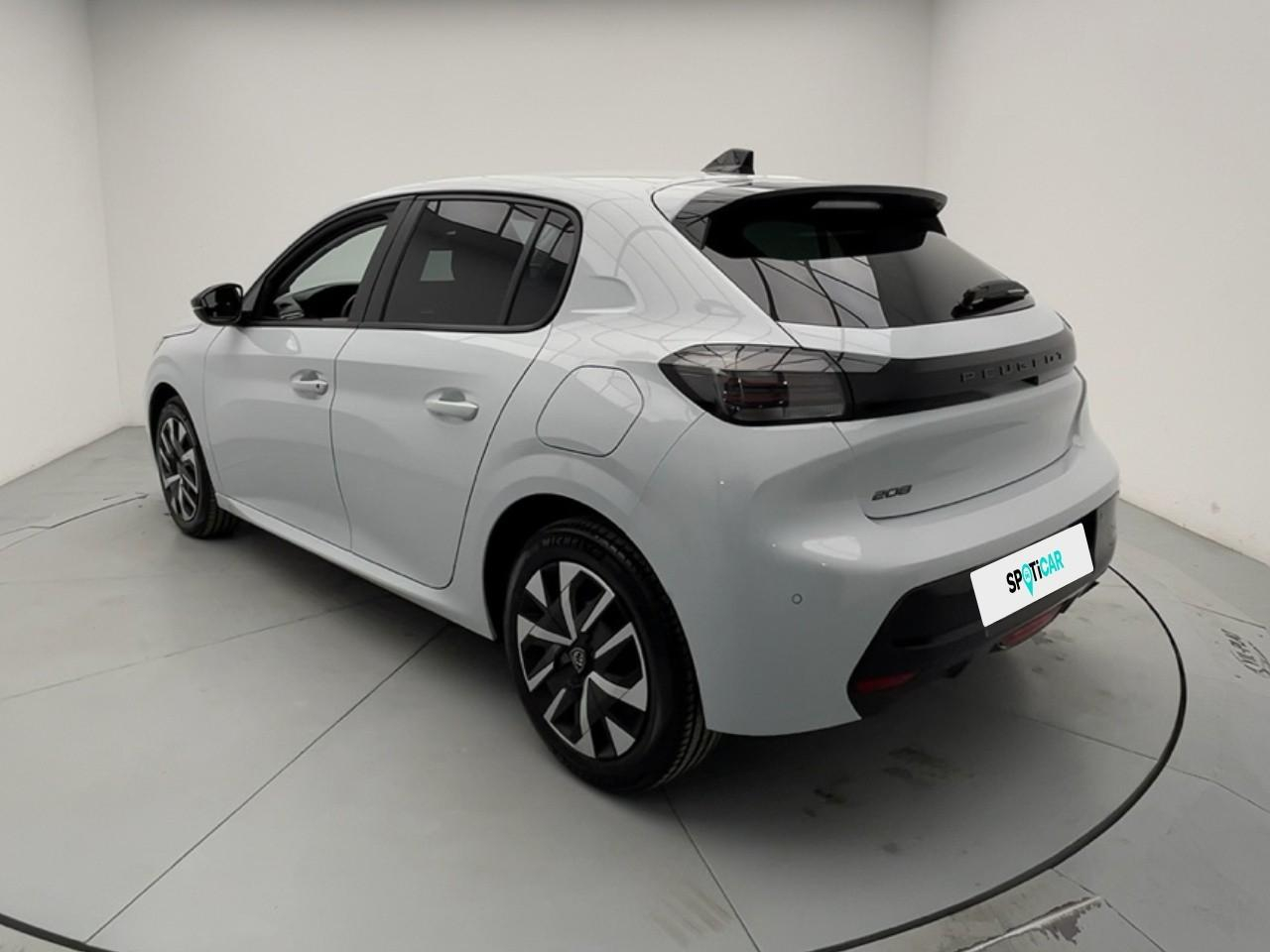 Peugeot 208 100 s&s bvm6 style — photo 3