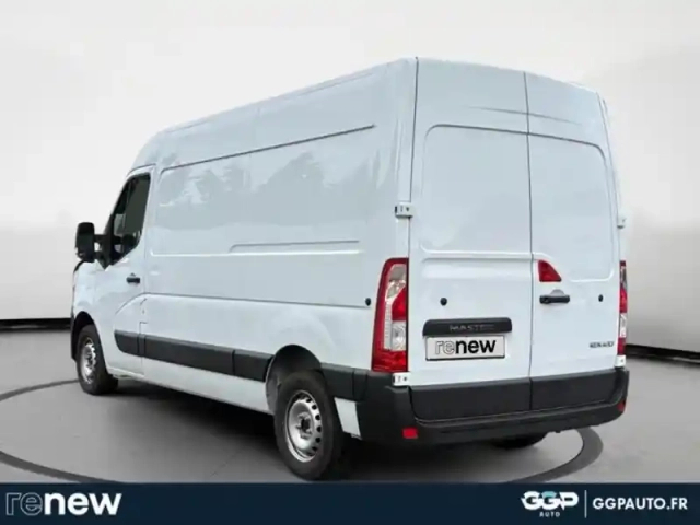 Renault Master fg f3500 l2h2 2.3 blue dci 135ch confort euro6e — photo 3