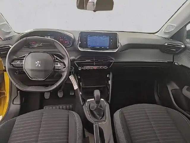 Peugeot 208 puretech 75 s&amp;s bvm5 — photo 38
