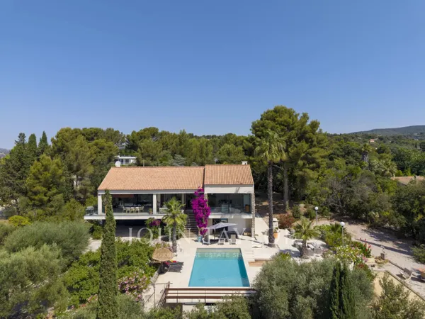 Villa contemporaine avec vue mer à vendre à La Ciotat