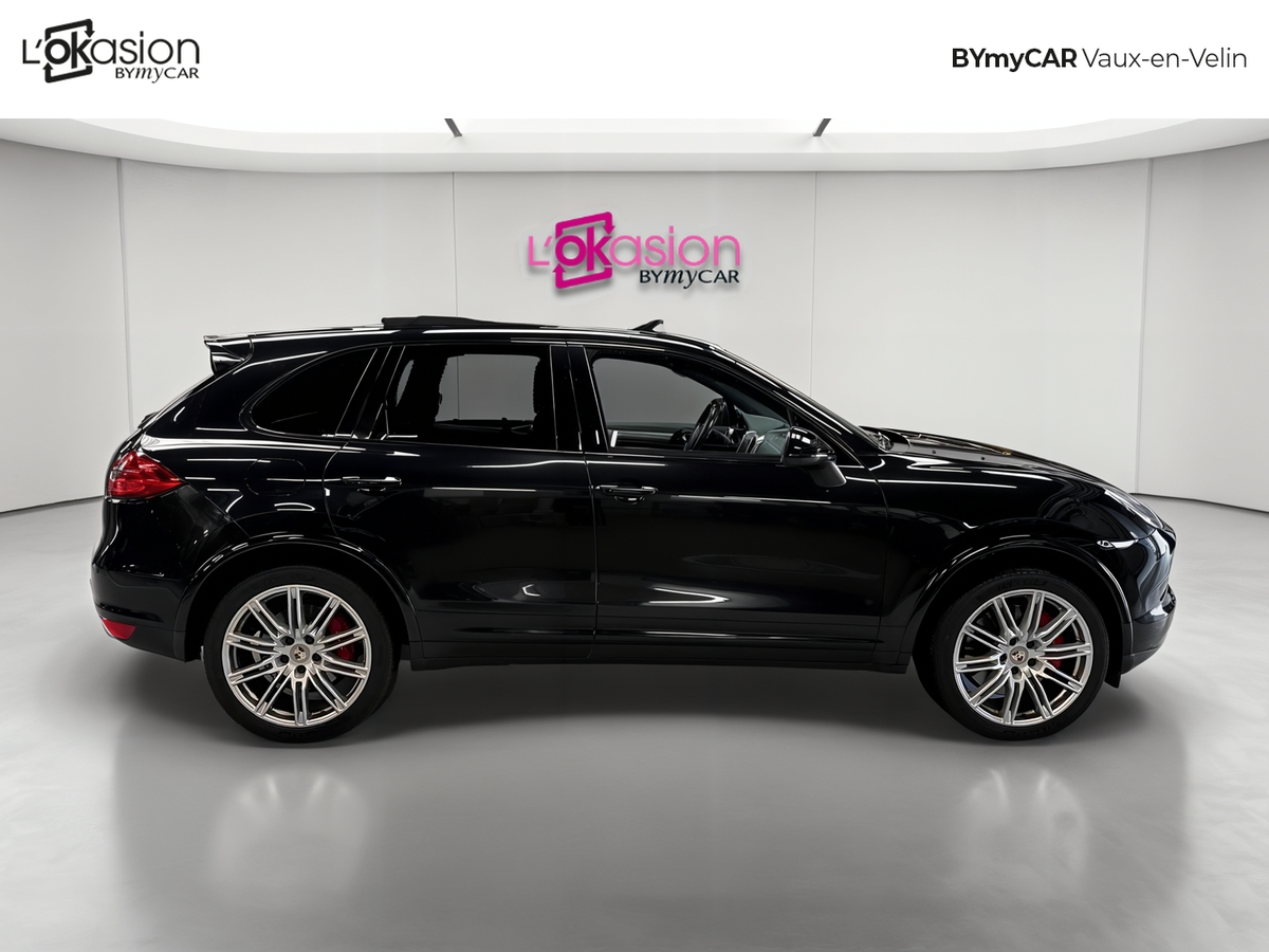Porsche Cayenne 4.8 V8 — photo 6