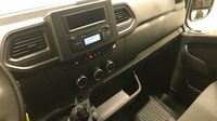 Renault Master F3500 L2H2 2.3 Blue dCi 135ch Confort Euro6 — photo 19