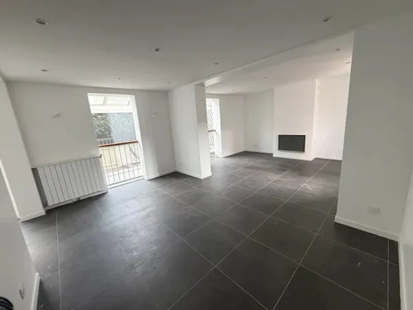 Maison 7 pièces 151 m²