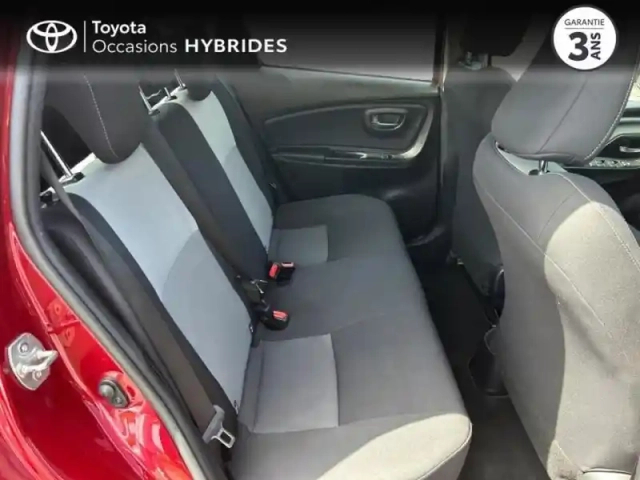 Toyota Yaris 110 vvt-i design 5p — photo 12