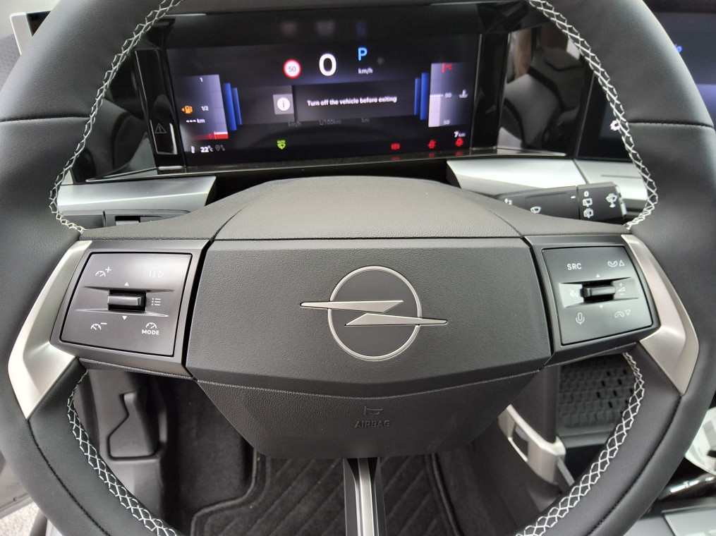 Opel FRONTERA — photo 20