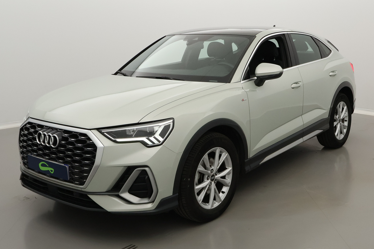 Audi Q3 Sportback — photo 1