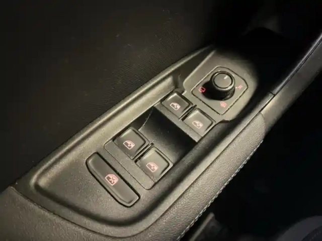 Audi A1 sportback 25 tfsi 95ch advanced — photo 15