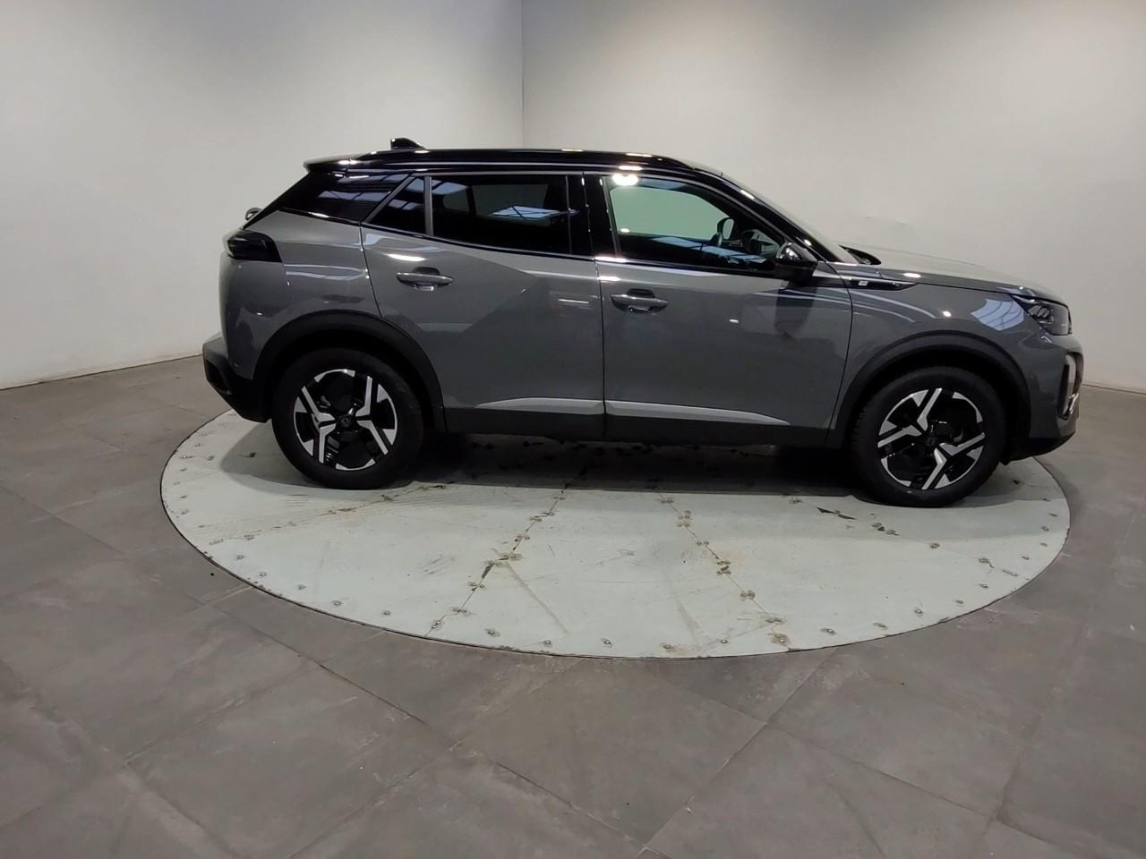 Peugeot 2008 electrique 54 kwh 156 ch gt — photo 6