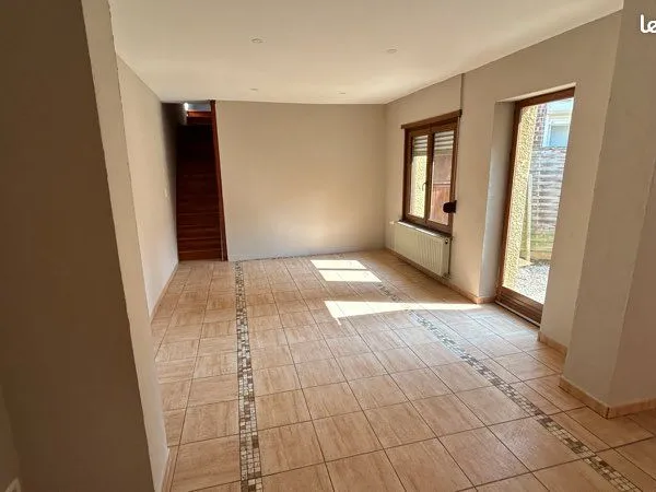 MAISON 100m2 2 chambres