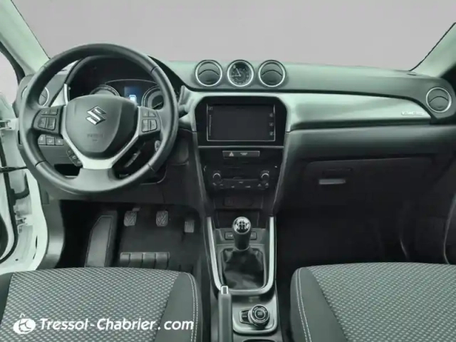 Suzuki Vitara 1.0 boosterjet allgrip privilège — photo 6