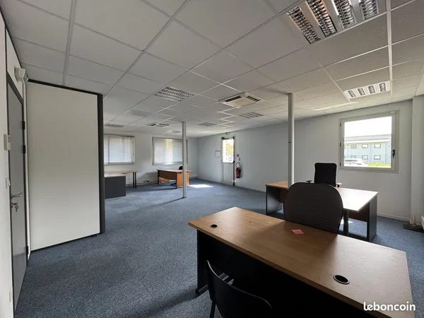 Bureaux 390 m² Pau