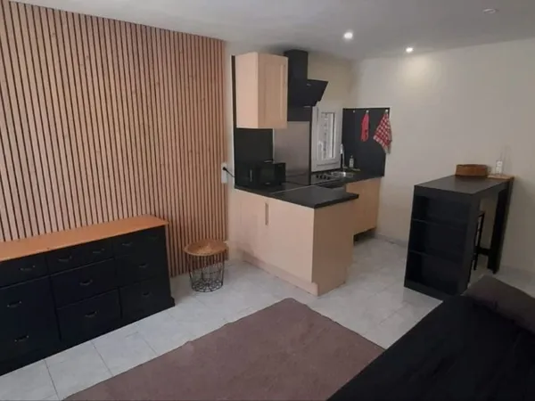 Studio Meublé 19m2 à louer