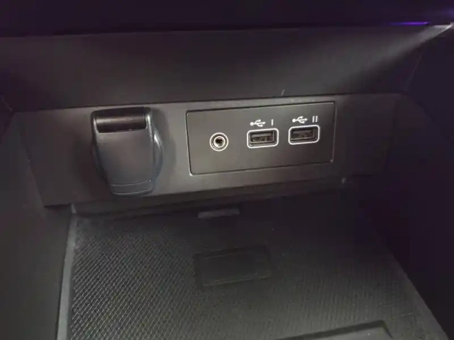 Renault Clio tce 90 — photo 12