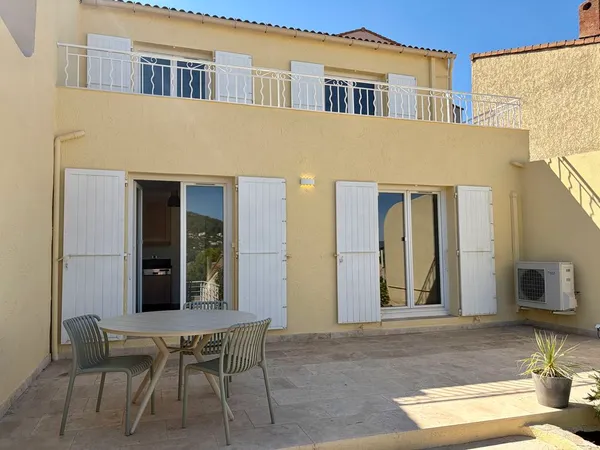 Maison T4 rénovée de 108 m² Carqueiranne - Vue panoramique
