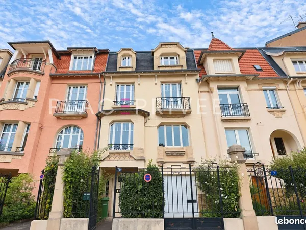 Maison 10 pièces 170 m²