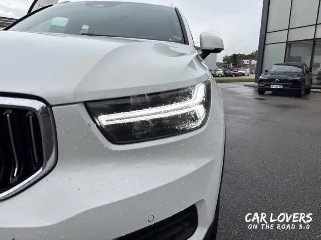 Volvo Xc40 t4 recharge 129+82 ch dct7 — photo 28
