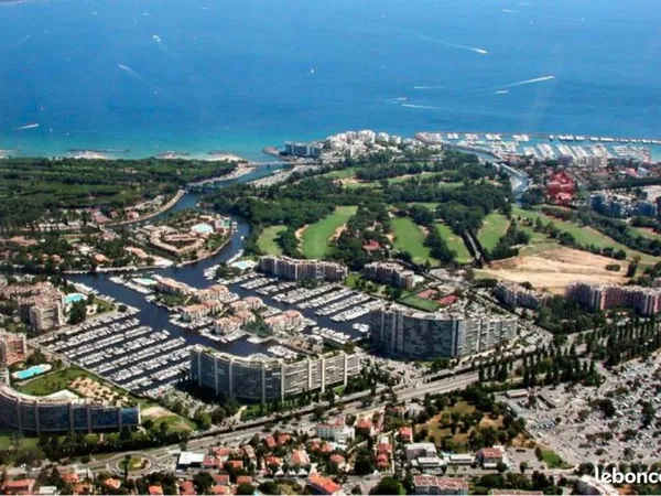 Vente places de port Cannes Marina