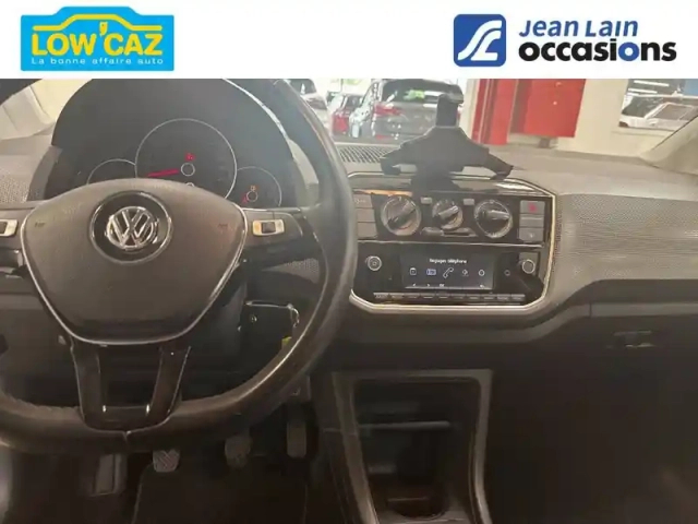 Volkswagen Up 1.0 60 bluemotion technology bvm5 — photo 18