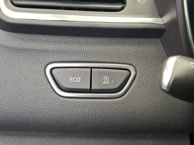 Renault Kadjar tce 140 edc — photo 35