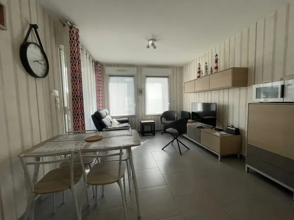 APPARTEMENT 3 PIÈCES AVEC TERRASSE À BERCK-PLAGE