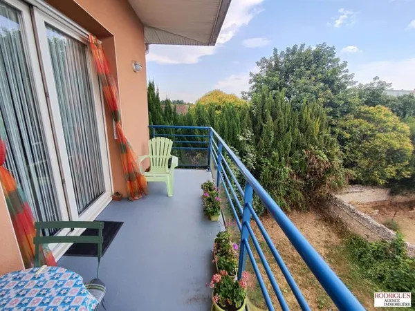 T2 de 49 m² avec balcon, parking et cellier  Poitiers ouest